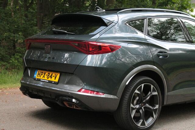 Cupra Formentor 1.4 e-Hybrid VZ Performance | Pano | Keyless | ACC