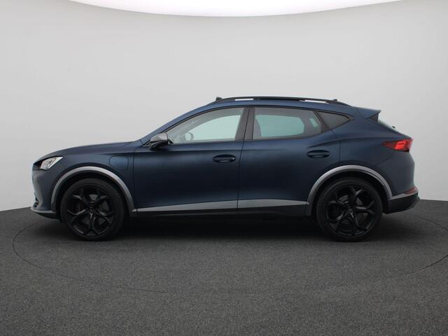 Cupra Formentor 1.4 e-Hybrid VZ Performance 245PK DSG Panoramadak, trekhaak, keyless, side assist, achteruitrijcamera, park assist, stuurverwarming, 19'' lichtmetaal