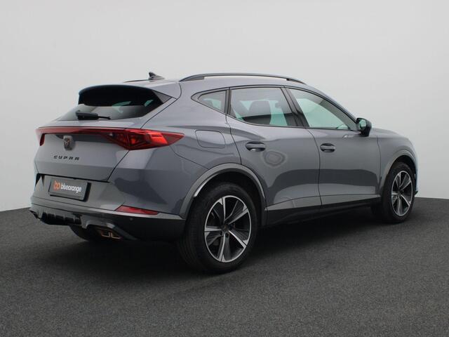 Cupra Formentor 1.4 e-Hybrid Business 204PK DSG full led, adaptive cruise, stuur-stoelverwarming, achteruitrijcamera, keyless, elek. bedienbare achterklep, 19" lichtmetaal