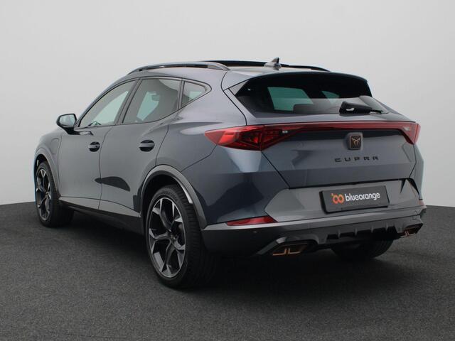 Cupra Formentor 1.4 e-Hybrid Performance 204PK DSG full led, adaptive cruise met travel assist, side assist, schuif-kanteldak, elek. verstelbare voorstoel, stuur-stoelverwarming, keyless, navigatie, 19" lichtmetaal