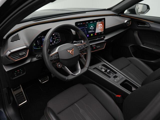 Cupra Formentor 1.4 245 pk DSG e-Hybrid VZ Performance | Panoramadak | Geheugenstoel | Rondomzicht camera | Supersport stuur | Adaptief sportonderstel | Navigatie 12 inch