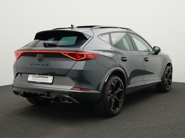Cupra Formentor 1.4 245 pk DSG e-Hybrid VZ Performance | Panoramadak | Geheugenstoel | Rondomzicht camera | Supersport stuur | Adaptief sportonderstel | Navigatie 12 inch