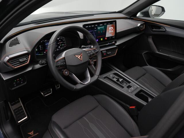Cupra Formentor Performance VZ 1.4 e-Hybrid 245 pk DSG | Panoramadak | Matrix LED | Geheugenstoel | Supersport stuur | Adaptief sportonderstel | Navigatie 12 inch