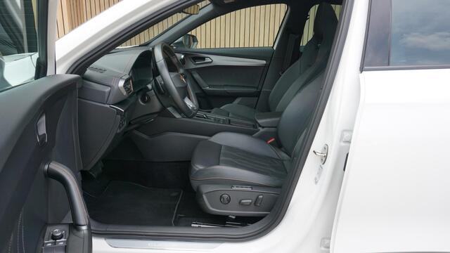 Cupra Formentor 1.4 e-Hybrid 204pk Pano.Dak Leder LED Ambiance Light Keyless 18inch LM *Nieuwstaat* 21546km!