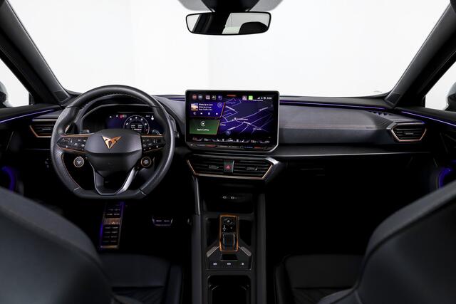 Cupra Formentor 272 PK e-Hybrid VZ Performance (Nieuw model) - Automaat | Sennheiser | S/K-Panodak | Dig. Cockpit | Adapt. Cruise | Stoel-+Stuurverw. | Elek. Voorstoelen met geheugen | PDC | Camera | NAV + App. Connect | ECC | LM 19" Sandstorm Copper | 2839