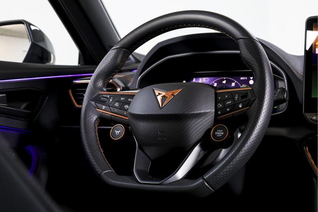 Cupra Formentor 272 PK e-Hybrid VZ Performance (Nieuw model) - Automaat | Sennheiser | S/K-Panodak | Dig. Cockpit | Adapt. Cruise | Stoel-+Stuurverw. | Elek. Voorstoelen met geheugen | PDC | Camera | NAV + App. Connect | ECC | LM 19" Sandstorm Copper | 2839