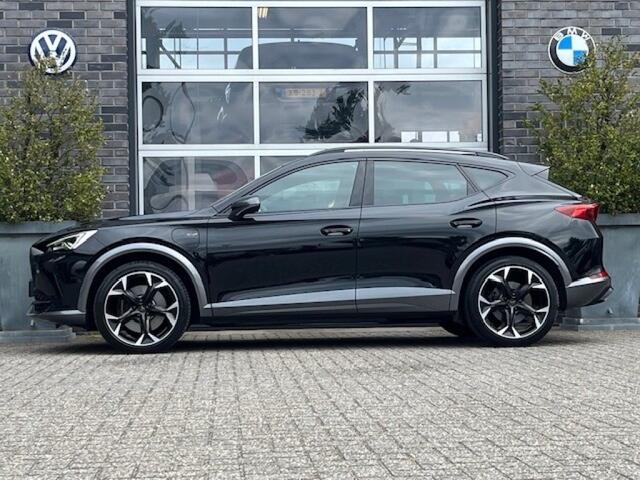 Cupra Formentor VZ E-HYBRID 245PK ADAPTIVE - CAMERA - STUURV. - 19 INCH