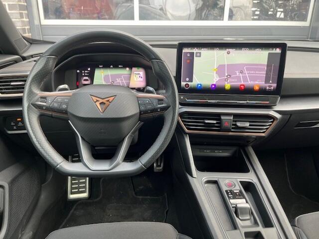 Cupra Formentor VZ E-HYBRID 245PK ADAPTIVE - CAMERA - STUURV. - 19 INCH