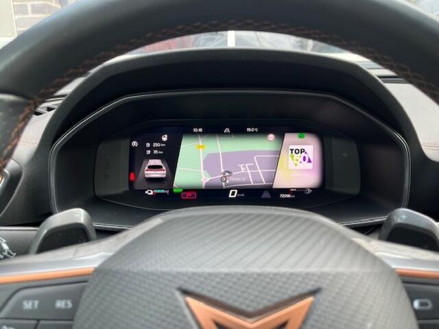 Cupra Formentor VZ E-HYBRID 245PK ADAPTIVE - CAMERA - STUURV. - 19 INCH