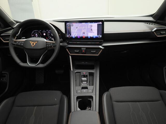 Cupra Formentor 1.4e-Hybrid 150kW/204PK DSG · Panoramadak · Leder/stof · Camera + Parkeersensoren · Garantie tot oktober 2025