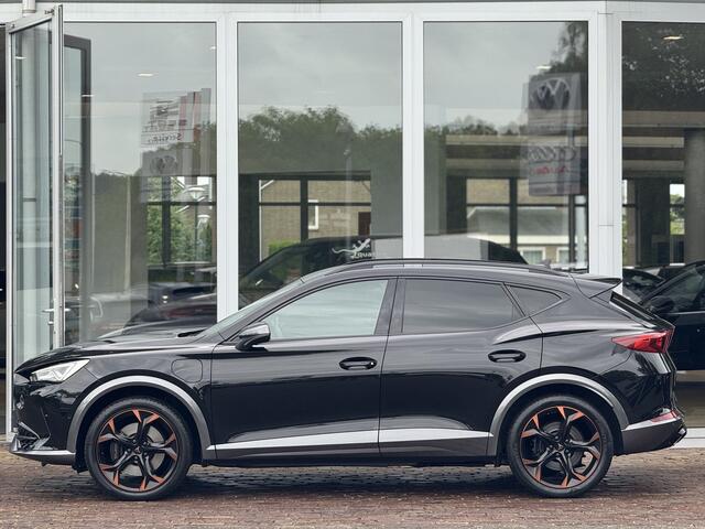 Cupra Formentor 1.4 e-Hybrid Performance Keyless | 360° Camera | Leer | elk. stoelen