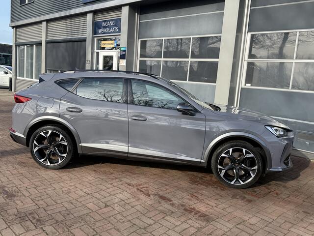 Cupra Formentor 1.4 e-Hybrid Performance VZ 245 PK f1 stuur Bj 2021 Km 63.000 Nap 1e eigen