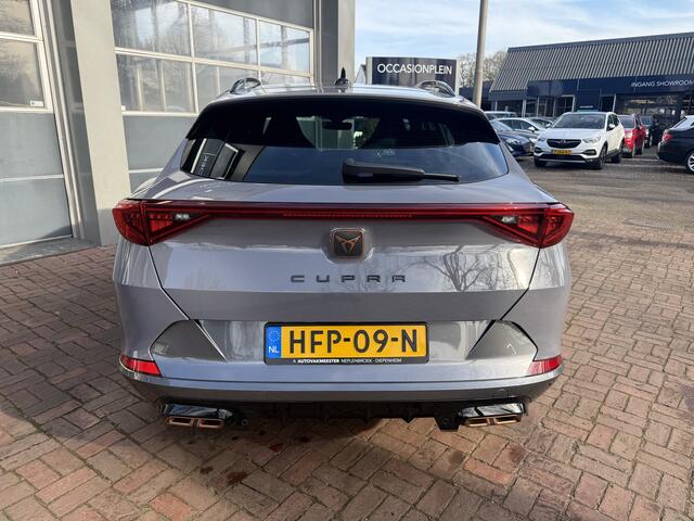 Cupra Formentor 1.4 e-Hybrid Performance VZ 245 PK f1 stuur Bj 2021 Km 63.000 Nap 1e eigen