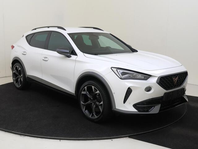 Cupra Formentor 1.4 e-Hybrid Performance | Adaptieve demping | Keyless | Dodehoek detectie | Parkeerassistent | Achteruitrijcamera | Adaptieve cruise control | Navigatie |