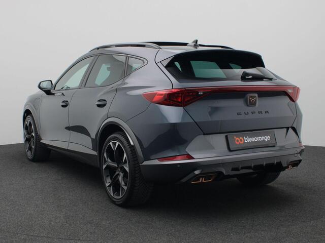 Cupra Formentor 1.4 e-Hybrid Performance 204PK DSG Pano-Schuifdak, Adaptieve Cruise Controle, 360gr. Camera, Memorystoel, Keyless, Side Assist, Stoel-Stuurverwarming, Elektr. Achterklep, 19" LM Velgen