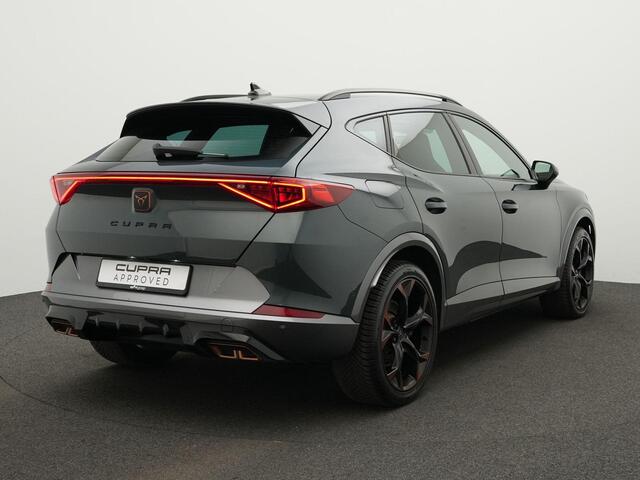 Cupra Formentor 1.4 204 pk DSG e-Hybrid VZ Performance | Trekhaak | Achteruitrijcamera | Adaptief onderstel | Stoelverwarming | Park Assist | Side Assist | Adaptive Cruise | 19 inch