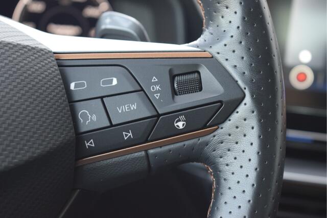 Cupra Formentor 1.4 e-Hybrid Copper edition Virtual cockpit, Adaptive cruise, Camera, PDC, Stuur/stoelverwarming,