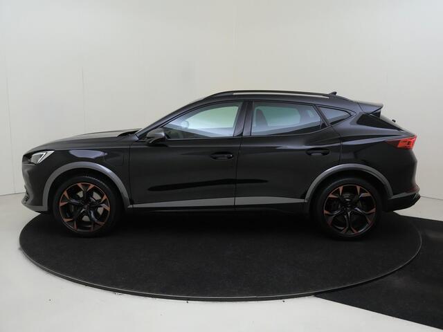 Cupra Formentor 1.4 e-Hybrid Performance | Adaptieve demping | 360 camera | BEATS audio | Cupra mode | Keyless | Stoel- en stuurwielverwarming | Dodehoek detectie | Parkeerassistent |