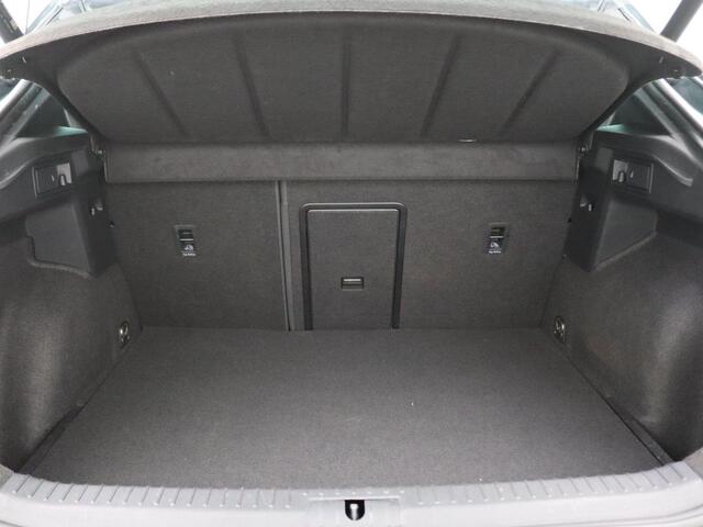 Cupra Formentor 1.4 e-Hybrid VZ Performance 245PK DSG Pano-Schuifdak, 360gr. Camera, Elektrische Achterklep, Stoel-Stuurverwarming, Navi, Keyless, Side Assist, 19" LM Velgen
