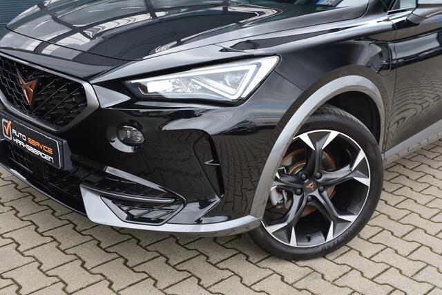 Cupra Formentor 1.4 e-Hybrid Performance | Camera | Trekhaak | Kuipstoelen |