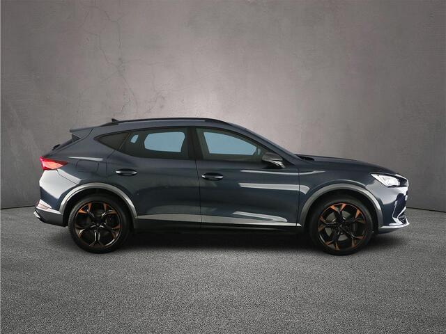 Cupra Formentor VZ Performance 1.4 TSI e-Hybrid 245pk DSG Automaat Adaptive cruise control, Stuurwiel verwarmd, Achteruitrijcamera, Navigatie, Stoelverwarming, Parkeersensoren