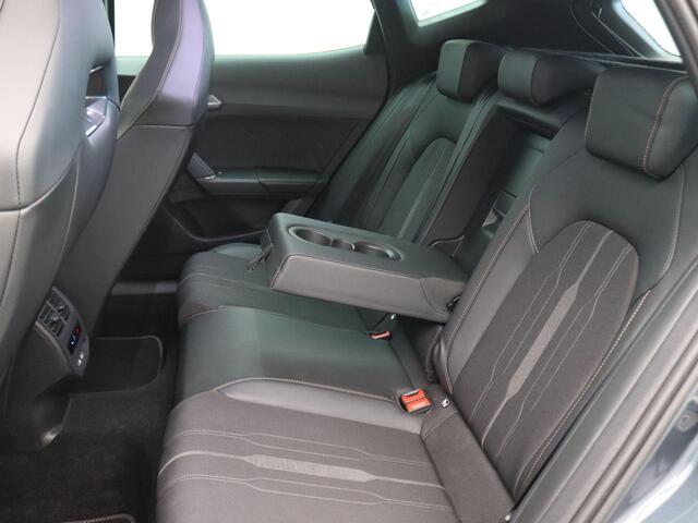 Cupra Formentor 1.4 e-Hybrid VZ Performance 245PK DSG Adaptieve Cruise Controle, 360gr. Camera, Stoel-Stuurverwarming, Keyless, Side Assist, Virtual Pedal, 19" LM Velgen