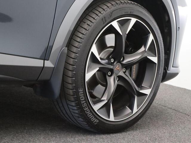 Cupra Formentor 1.4 e-Hybrid VZ Performance 245PK DSG Adaptieve Cruise Controle, 360gr. Camera, Stoel-Stuurverwarming, Keyless, Side Assist, Virtual Pedal, 19" LM Velgen