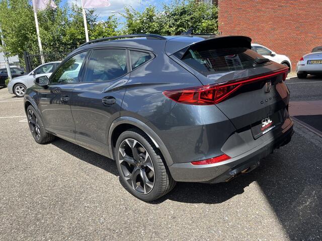 Cupra Formentor 1.4 e-Hybrid VZ Copper Edition 245PK! // ADAPT. CRUISE // ELEK. STOEL+GEHEUGEN // CAMERA+SENSOREN // DODEHOEK // ELEK. KLEP // NAVI+CARPLAY //