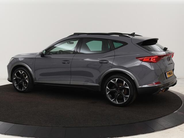 Cupra Formentor 1.4 e-Hybrid VZ Performance | 245 PK | Stoel & stuurverwarming | Adaptive cruise | Camera | Carplay | Sfeerverlichting | Keyless | Navigatie | Sportstoelen | Full LED | PHEV