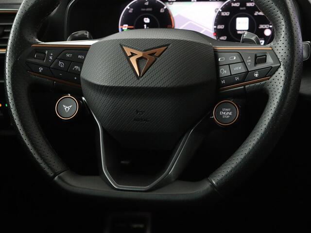 Cupra Formentor 1.4 e-Hybrid VZ Performance | 245 PK | Stoel & stuurverwarming | Adaptive cruise | Camera | Carplay | Sfeerverlichting | Keyless | Navigatie | Sportstoelen | Full LED | PHEV