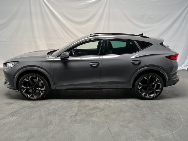 Cupra Formentor 1.4 e-Hybrid VZ Performance / AUTOMAAT/ 245 PK/ CAMERA/ PARK. SENSOREN/ STUUR-STOELVERWARM./ KEYLESS/ DCC/ ADAPT. CRUISE/ APP-CONNECT/ MATRIX/ NAVI/ CLIMA/ DAB/ 19" LMV
