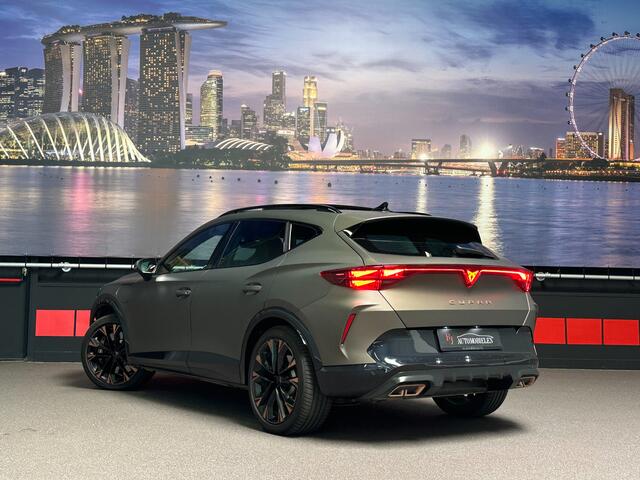 Cupra Formentor 1.5 TSI e-Hybrid 272PK VZ Kuipstoelen|Performance| Carbon|Sennheiser||Camera|Memory|BTW