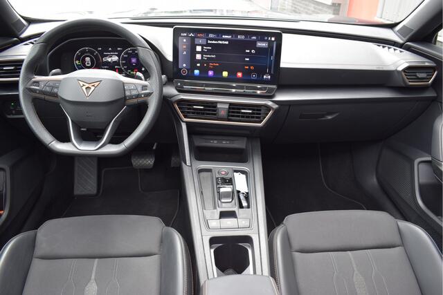 Cupra Formentor 1.4 e-Hybrid Panorama, Virtual cockpit, Elek. trekhaak, Afdaptive cruise, Stoel/stuurverwarming,