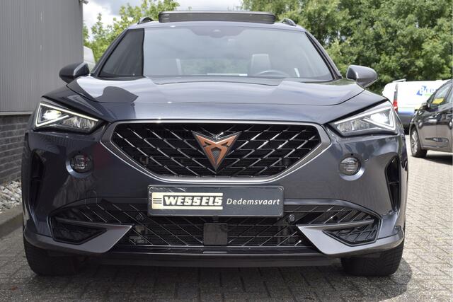 Cupra Formentor 1.4 e-Hybrid Panorama, Virtual cockpit, Elek. trekhaak, Afdaptive cruise, Stoel/stuurverwarming,