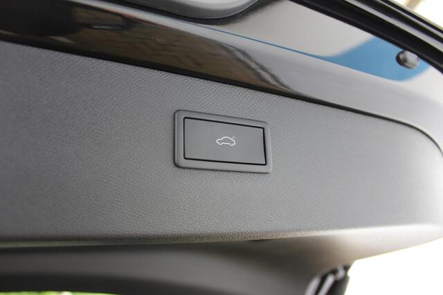 Cupra Formentor 1.5 TSI e-Hybrid VZ Performance | 293 pk | Panorama dak | Keyless Go | 360* Camera | Stoelverwarming | Elektrisch verstelbare bestuurdersstoel met memory | Apple CarPlay/Android Auto | Parkeersensoren V+A | Stuurverwarming | Clima | Schuif/kantel dak | Ad