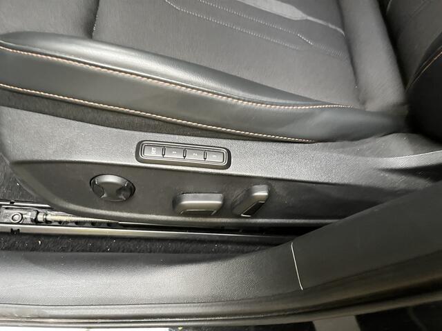 Cupra Formentor 1.4 e-Hybrid VZ Performance / AUTOMAAT/ 245 PK/ ADAPT. CRUISE/ FULL LINK/ 360 CAMERA/ RIJ-MODI/ DIGITAL DASH/ STOEL-STUUR VERWARM./ NAVI/ DAB/ MATRIX/ KEYLESS