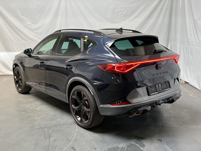 Cupra Formentor 1.4 e-Hybrid Performance / AUTOMAAT/ 245 PK/ STUUR+STOEL VERWARM./ PARK. SENSOR. V+A/ CAMERA/ DODE HOEK/ DRIVE SELECT/ ELEK. ACHTERKLEP/ DIGITAL DASH/ ACC/ NAVI/ CLIMA/ DAB/ LED/ KEYLESS/ ISOFIX/ 19'' LMV