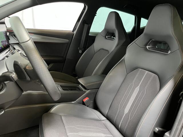 Cupra Formentor 1.4 e-Hybrid Performance / AUTOMAAT/ 245 PK/ STUUR+STOEL VERWARM./ PARK. SENSOR. V+A/ CAMERA/ DODE HOEK/ DRIVE SELECT/ ELEK. ACHTERKLEP/ DIGITAL DASH/ ACC/ NAVI/ CLIMA/ DAB/ LED/ KEYLESS/ ISOFIX/ 19'' LMV