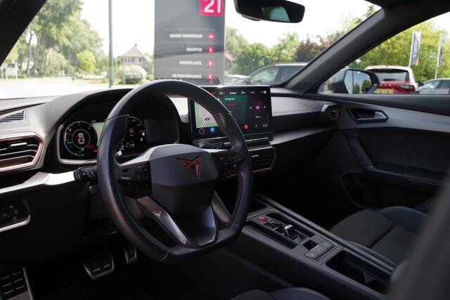 Cupra Formentor 1.4 e-Hybrid VZ 245 PK Performance PHEV, DCC, Winterpakket, Camera