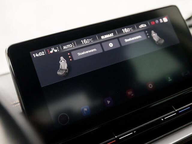 Cupra Formentor 1.5 TSI Sport 150Pk Automaat (APPLE CARPLAY, GROOT NAVI, STUUR/STOELVERWARMING, KEYLESS, LEDER, SPORTSTOELEN, ADAPTIVE CRUISE, CAMERA, GETINT GLAS, NIEUWSTAAT)