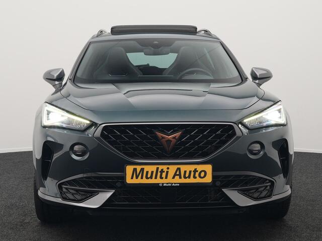 Cupra Formentor 1.4 e-Hybrid VZ Performance 245pk Plug In Hybrid Dealer O.H. PHEV | Panodak | Lederen Sportstoelen Verwarmd | Trekhaak af Fabriek | Adaptive Cruise | Virtual | Sfeerverlichting | Navigatie | Apple Carplay | Stoel & Stuurverwarming | L.M. 19" |