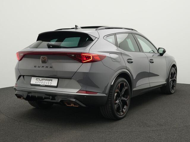 Cupra Formentor 1.4 e-Hybrid 245 pk DSG VZ Performance | Panoramadak | Trekhaak | Geheugenstoel | Supersport stuur | Achteruitrijcamera