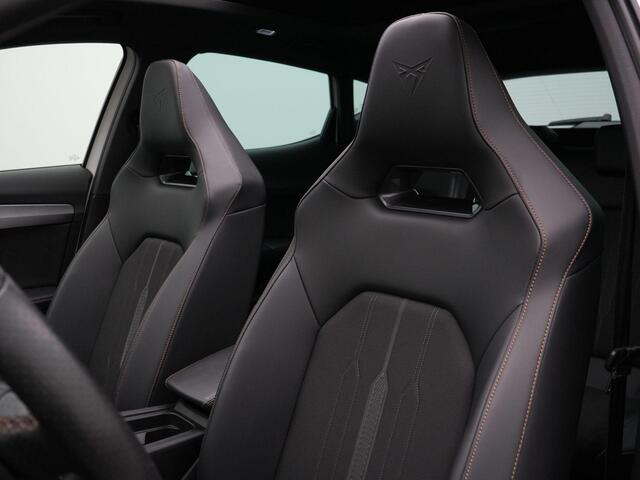 Cupra Formentor 1.4 e-Hybrid 245 pk DSG VZ Performance | Panoramadak | Geheugenstoel | Rondomzicht camera | Adaptief sportonderstel