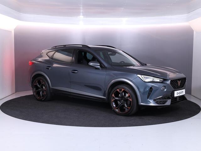 Cupra Formentor 1.4 e-Hybrid VZ Performance 245 pk Automaat (DSG) | Navigatie | Parkeersensoren (Park assist) | Achteruitrijcamera | Adaptieve cruise control | Stoelverwarming |