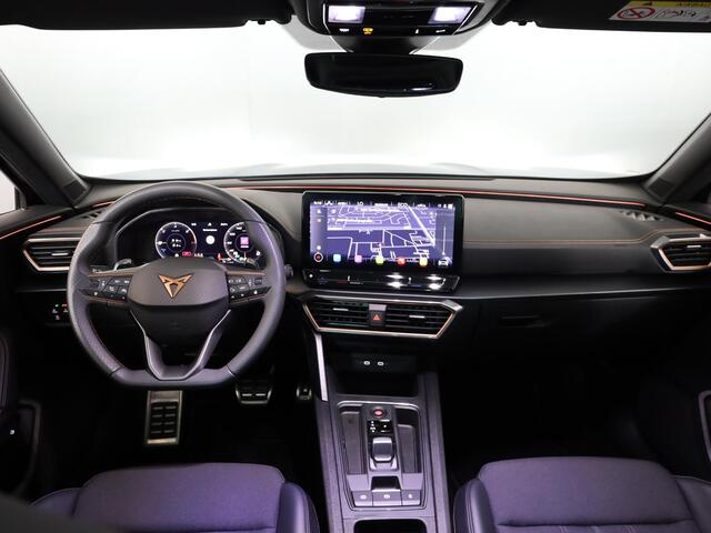 Cupra Formentor 1.4 e-Hybrid VZ Performance 245 pk Automaat (DSG) | Navigatie | Parkeersensoren (Park assist) | Achteruitrijcamera | Adaptieve cruise control | Stoelverwarming |