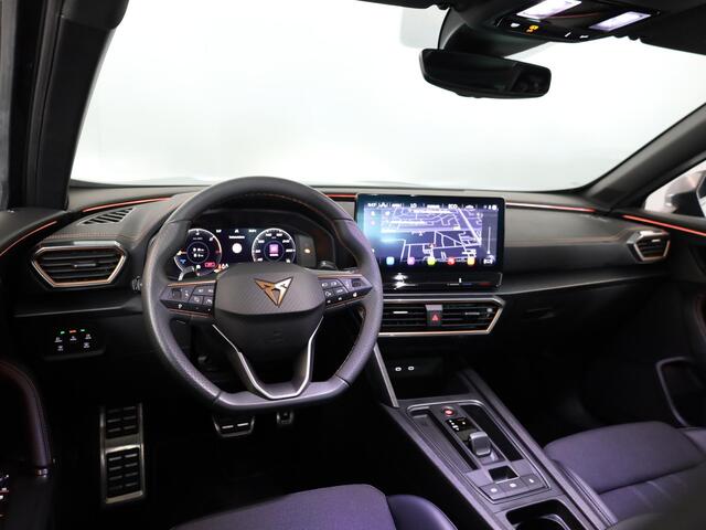 Cupra Formentor 1.4 e-Hybrid VZ Performance 245 pk Automaat (DSG) | Navigatie | Parkeersensoren (Park assist) | Achteruitrijcamera | Adaptieve cruise control | Stoelverwarming |