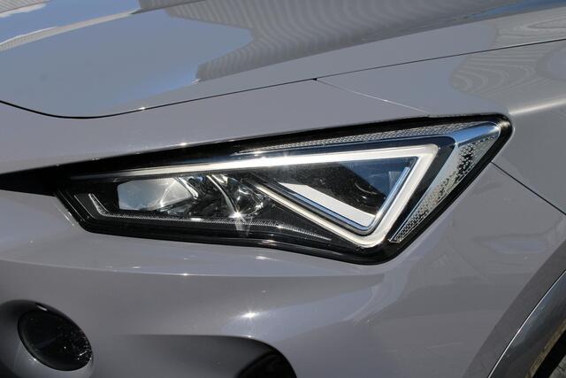 Cupra Formentor 1.4 e-Hybrid VZ Copper PANO MEMORY 360 CAM