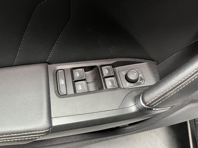 Cupra Formentor 1.4 e-Hybrid VZ Performance / AUTOMAAT/ 245 PK/ TREKHAAK/ PANO/ CAMERA/ PARK. SENSOREN/ DCC/ DODE HOEK/ MATRIX/ KEYLESS/ STOEL-STUURVERWARM./ FULL LINK/ ADAPT. CRUISE/ NAVI/ CLIMA/ DAB/ 19" LMV