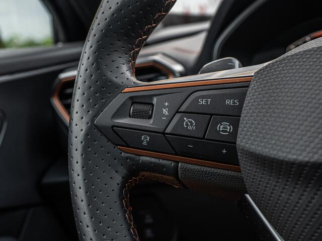 Cupra Formentor 1.4 e-Hybrid Adrenaline 19 INCH CAMERA BLACK OPTIC LED STUURWIELVERW