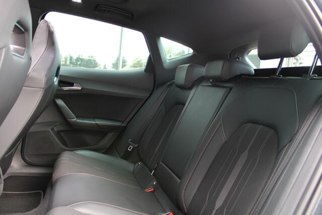 Cupra Formentor 1.4 e-Hybrid VZ Performance DSG,NAVI/360CAM,SCHUIFDAK,PERFORMANCE STUUR,LEER